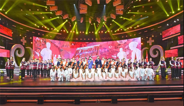 第三个“中国医师节”暨第三届“健康四川——大美医者”宣传活动.jpg 第三个“中国医师节”暨第三届“健康四川——大美医者”宣传活动.jpg