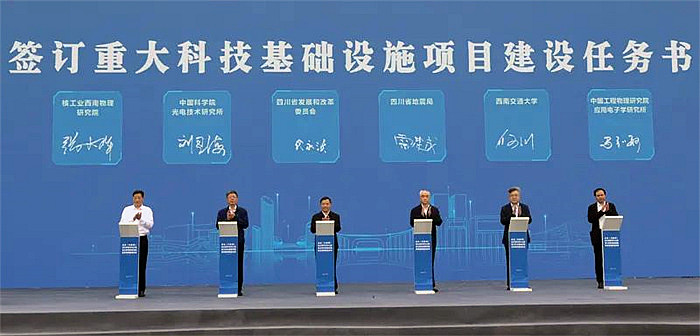 2.jpg 2.jpg